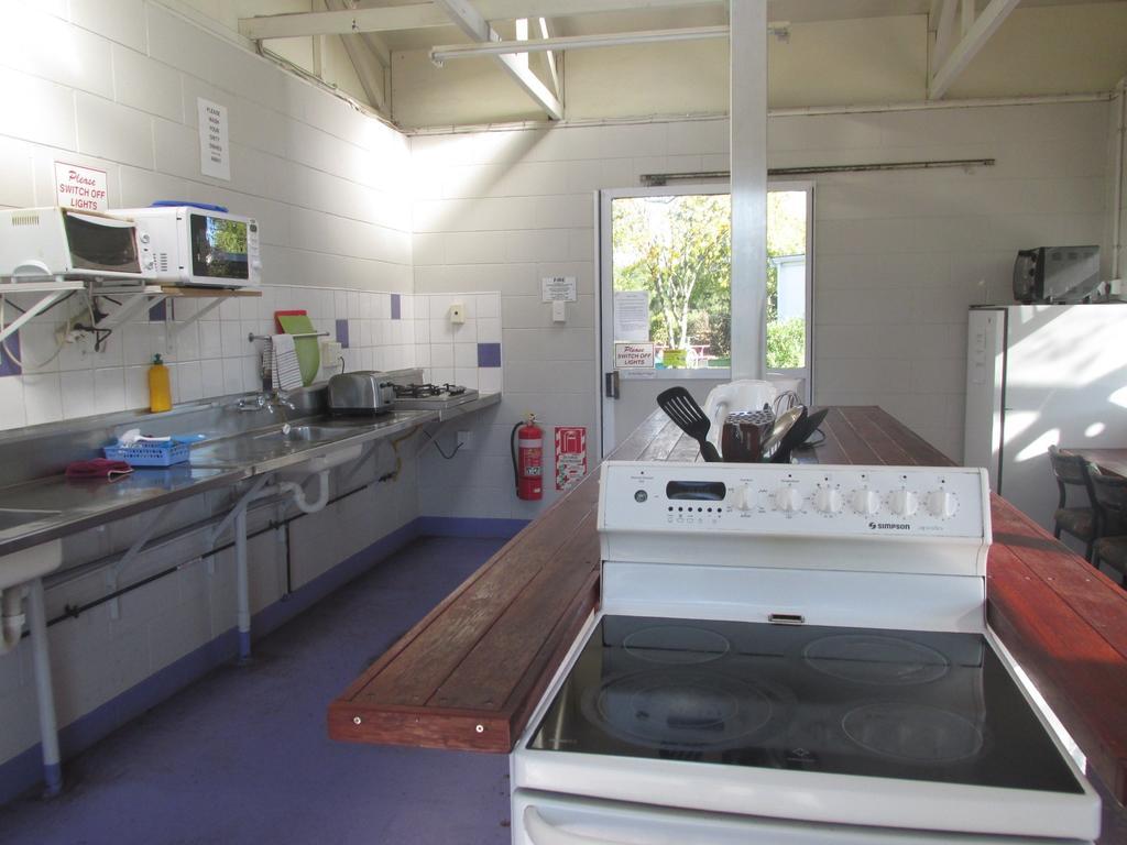 Fernwood Holiday Park Motueka Δωμάτιο φωτογραφία