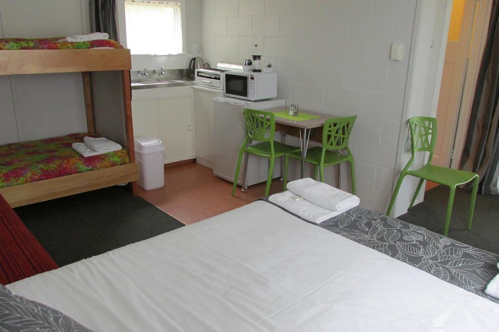 Fernwood Holiday Park Motueka Δωμάτιο φωτογραφία